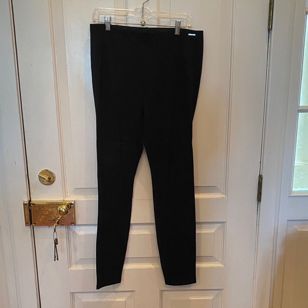 T Tahari Black Women's Pants